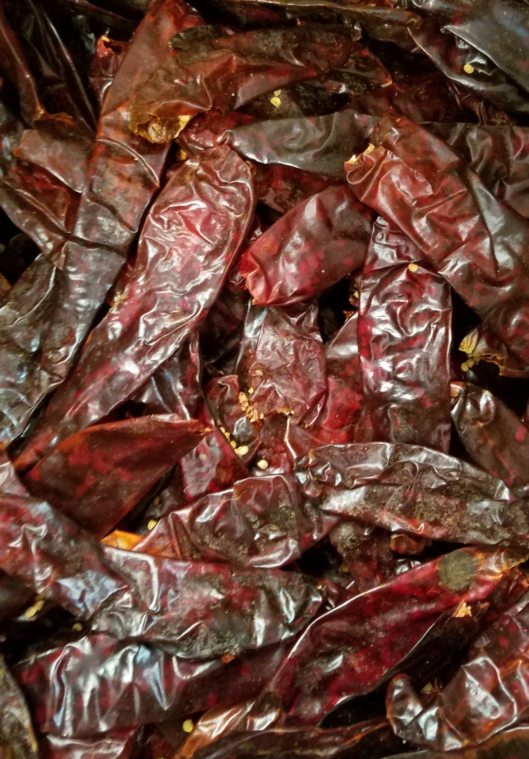 PEPPER, CHILI GUAJILLO WHOLE DRIED 25 LB Food Innovations